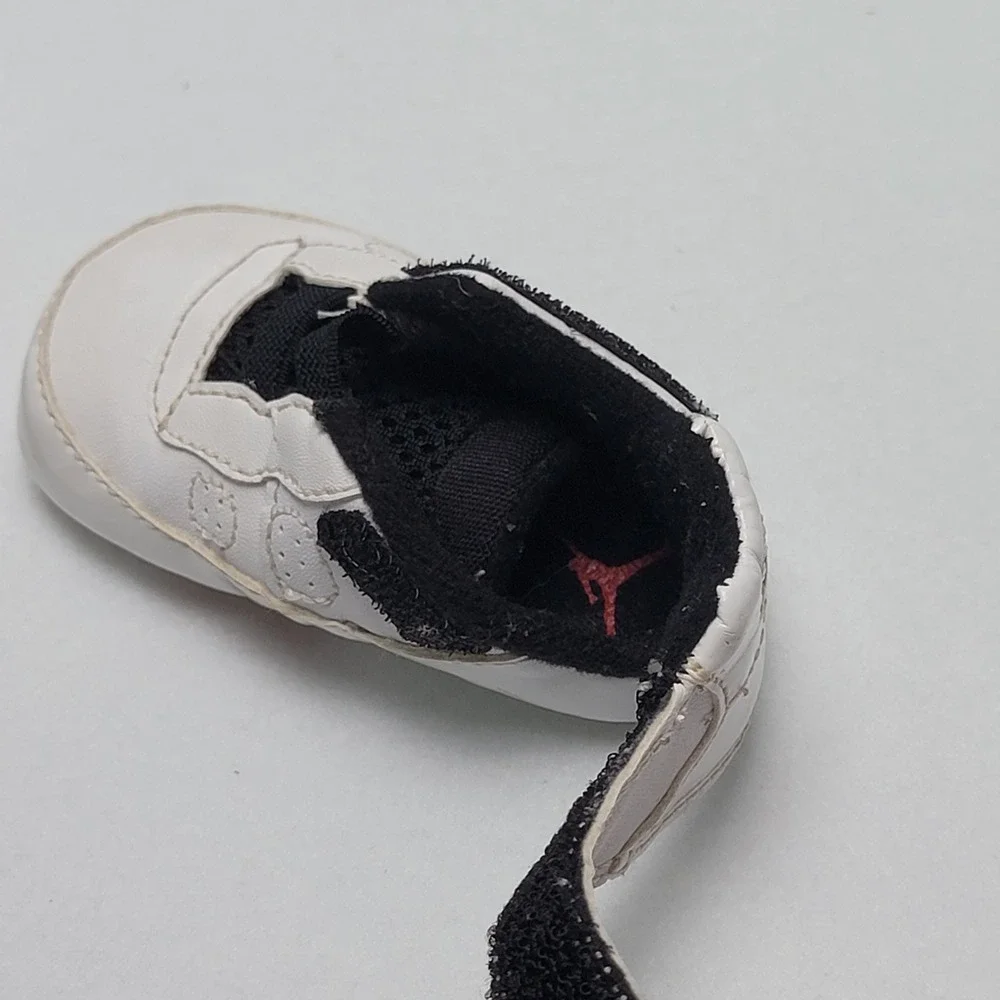 Nike Air Jordan AJF 9 size 1c infant/toddler shoes‎ white red and black 2008